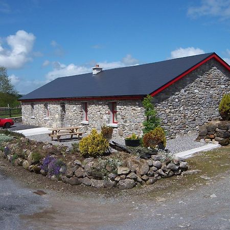 Valley Lodge Room Only Guest House Claremorris Exterior photo